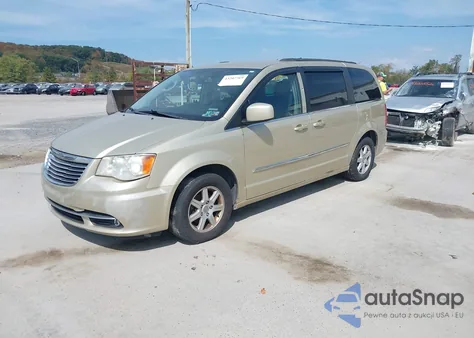 2012 Chrysler Town & Country Touring из США, поврежденный, VIN 2C4RC1BG7CR133802